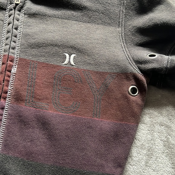 Hurley Zip-Up Hoodie T - Picture 2 of 4